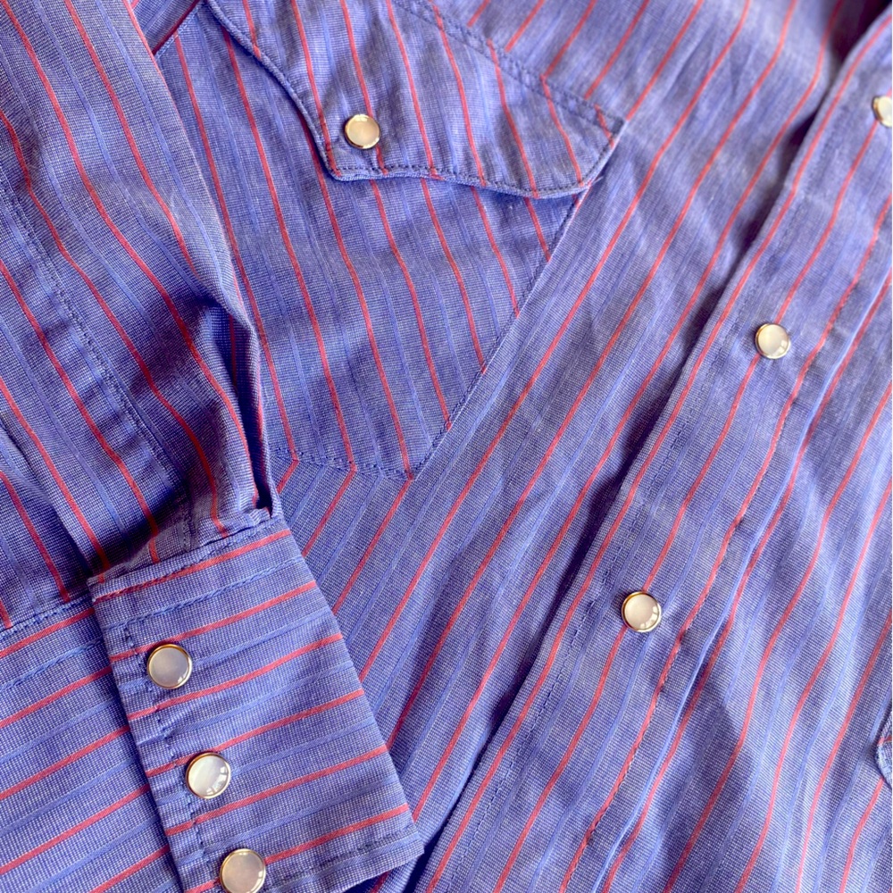 Vintage Men’s Western Snap Shirt, XL, Excellent condition with great details.